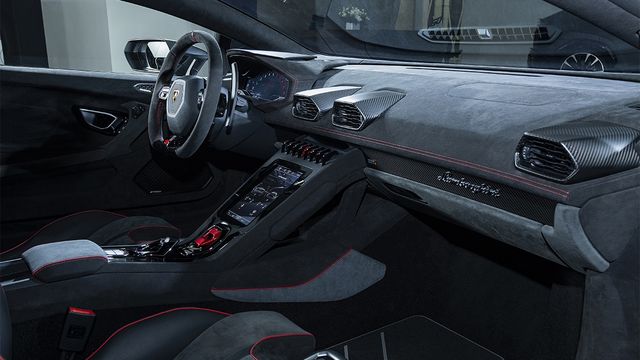 2024 Lamborghini Huracan Sterrato V10  第7張相片
