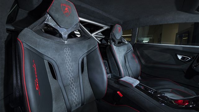 2024 Lamborghini Huracan Sterrato V10  第8張相片