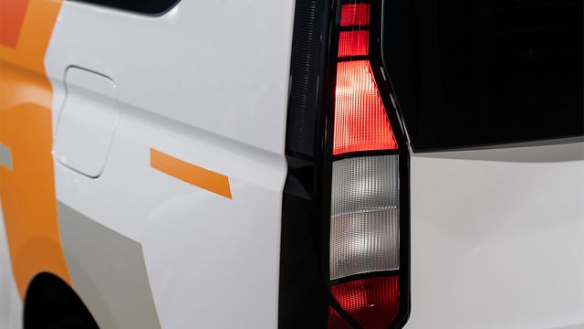 2024 Volkswagen Caddy Cargo短軸自排  第5張相片