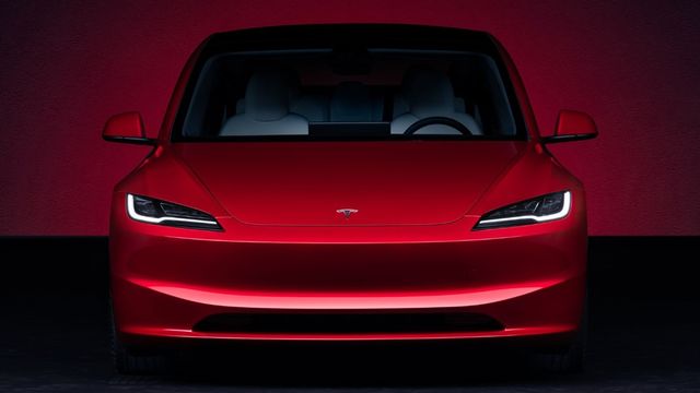 2024 Tesla Model 3 Long Range  第2張相片