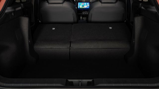 2024 Lexus LBX Active＋  第10張相片