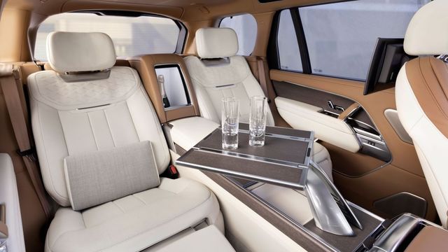 2024 Land Rover Range Rover P615 SV LWB  第10張相片