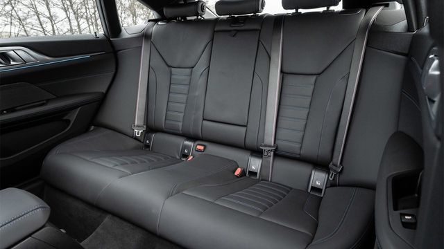 2024 BMW i4 M50  第10張相片