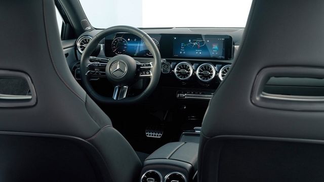 2024 M-Benz CLA Shooting Brake CLA200  第1張相片