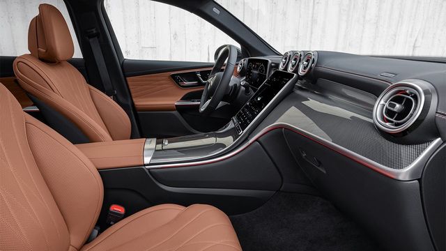 2024 M-Benz GLC 200 4MATIC  第2張相片