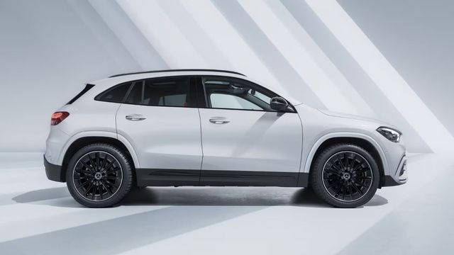 2024 M-Benz GLA 200  第4張相片