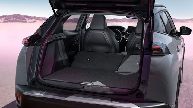 2024 Peugeot 2008 1.2 GT  第10張相片