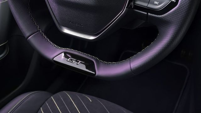 2024 Peugeot 2008 1.2 GT Pack  第2張相片