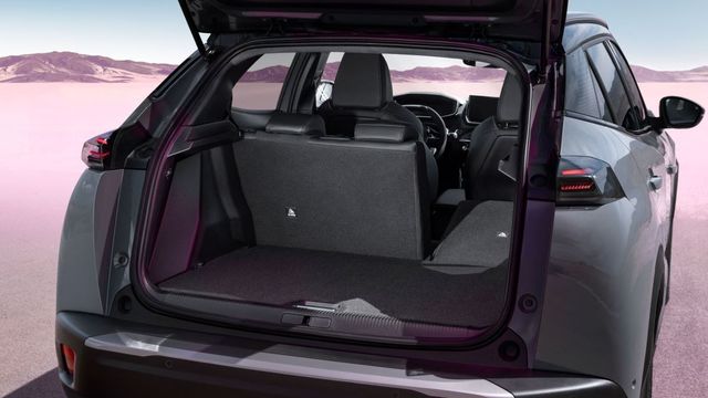 2024 Peugeot 2008 1.2 GT Pack  第5張相片