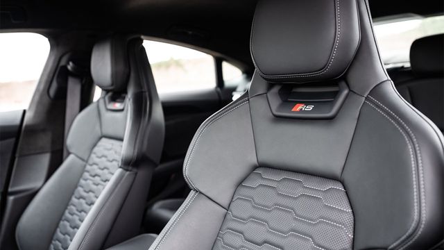2024 Audi e-tron GT RS  第9張相片