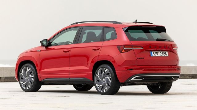 2024 Skoda Karoq 1.5 TSI新玉山版  第3張相片