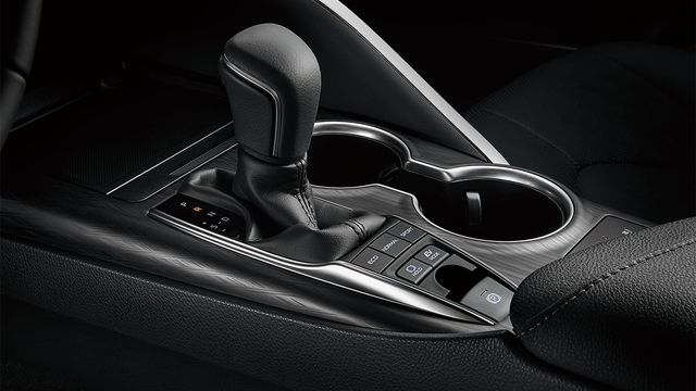 2024 Toyota Camry 2.0豪華  第2張相片
