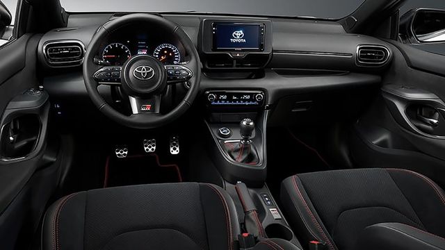 2024 Toyota GR Yaris 1.6  第5張相片