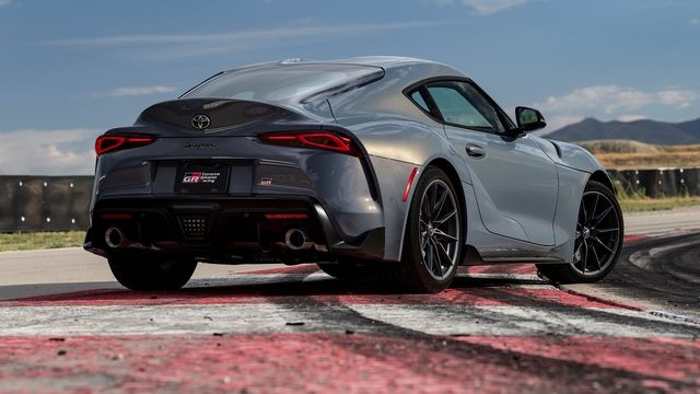 2024 Toyota GR Supra 3.0T Premium MT  第2張相片