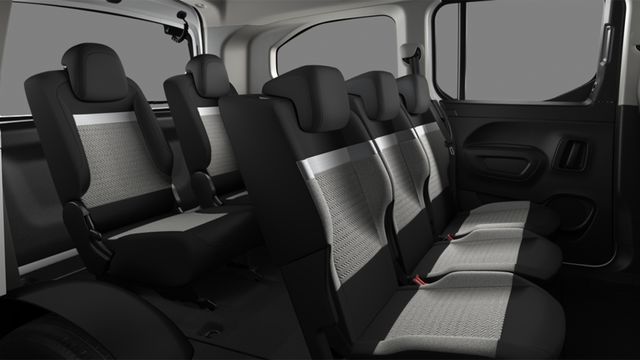 2024 Citroen Berlingo Feel M七人座  第9張相片