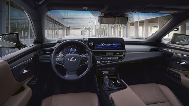 2024 Lexus ES 300h旗艦特別版  第9張相片