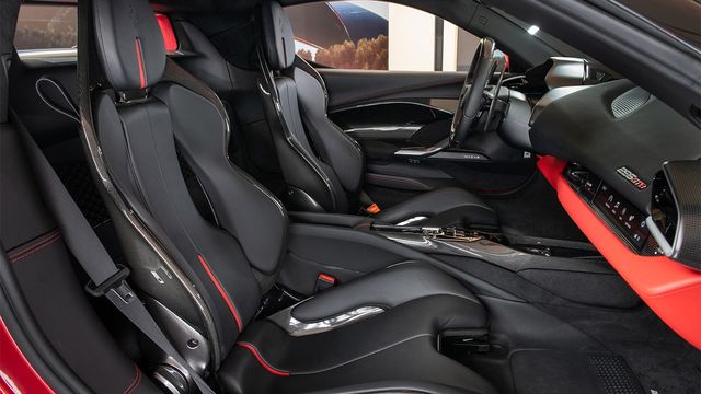 2024 Ferrari 296 GTB V6 Hybrid  第7張相片