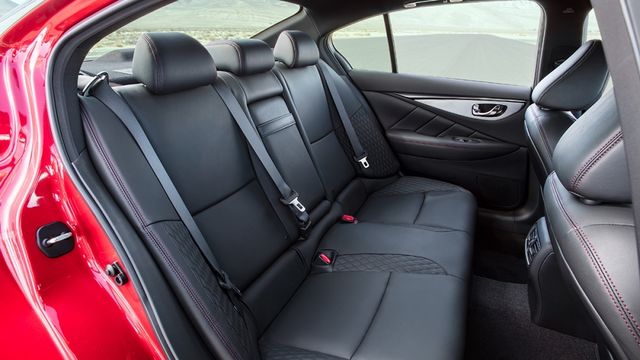 2024 Infiniti Q50 3.0t旗艦款  第7張相片