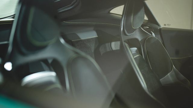 2024 Aston Martin Vantage 4.0 V8  第9張相片