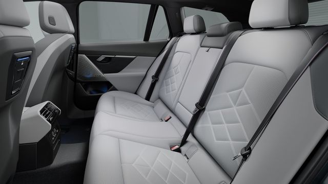 2024 BMW i5 Touring eDrive40 M Sport  第9張相片