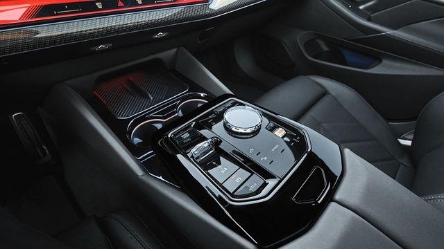 2024 BMW i5 Touring M60 xDrive  第8張相片