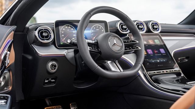 2024 M-Benz CLE Cabriolet 200  第6張相片