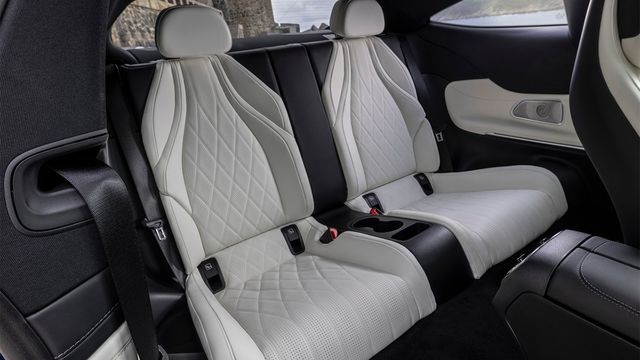 2024 M-Benz CLE Coupe 200  第9張相片