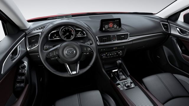 2019 Mazda 3 4D 2.0尊榮安全版  第8張相片
