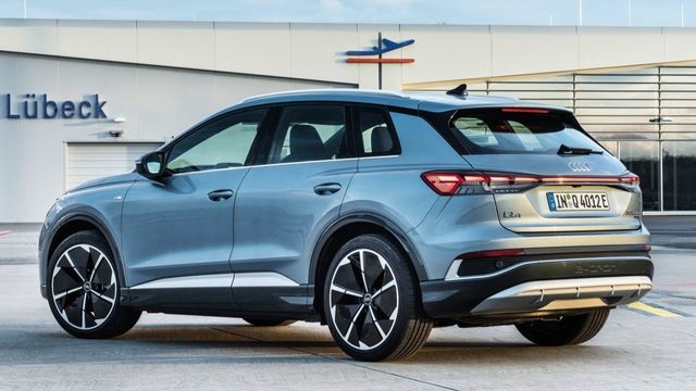 2024 Audi Q4 e-tron 55 quattro S-Line運動版  第3張相片
