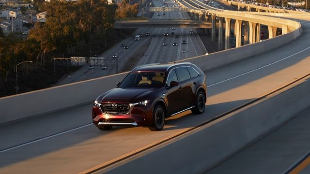 2024 Mazda CX-90 33T AWD Elite  第7張相片