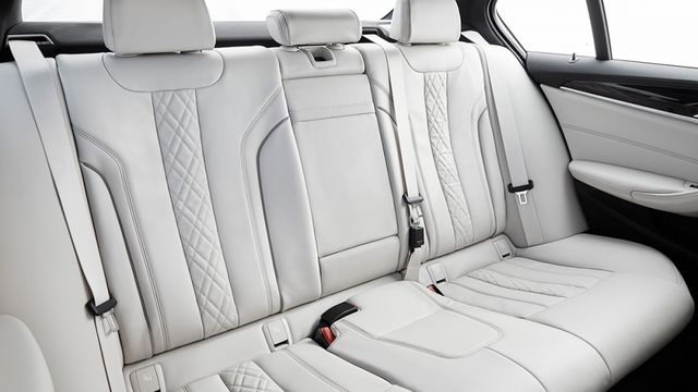 2019 BMW 5-Series Sedan 520i M Sport  第8張相片