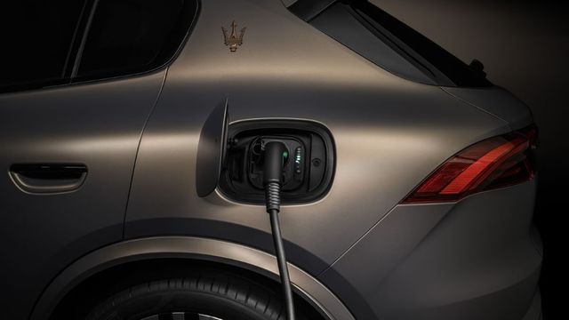 2025 Maserati Grecale Folgore  第10張相片