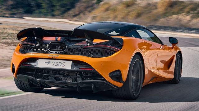 2025 McLaren 750 S V8  第2張相片