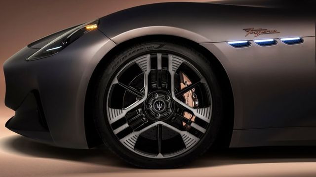2025 Maserati GranTurismo Folgore  第5張相片