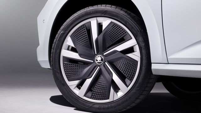 2024 Skoda Kamiq(NEW) 1.0 TSI豪華動能版  第5張相片