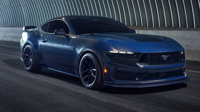 2024 Ford Mustang Dark Horse Premium  第1張相片