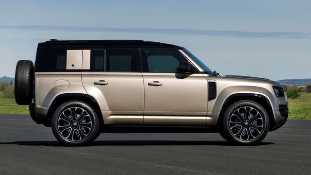 2025 Land Rover Defender 110 V8 OCTA  第2張相片