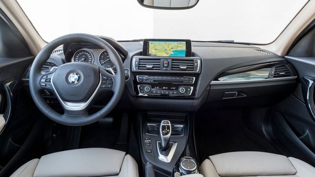 2019 BMW 1-Series 118i領航版  第9張相片