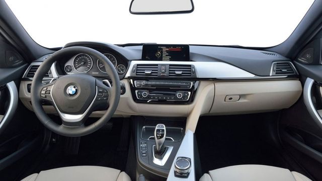 2019 BMW 3-Series Touring 318i  第7張相片