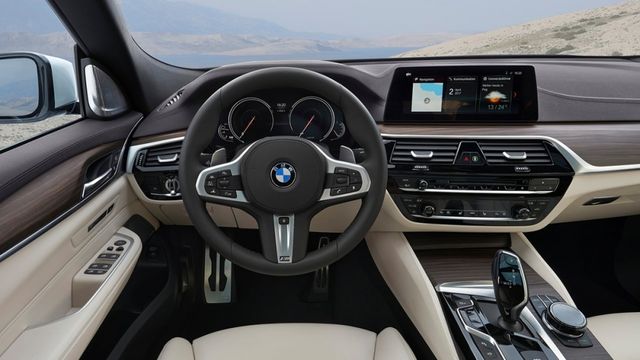 2019 BMW 6-Series Gran Turismo 640i M Sport  第7張相片
