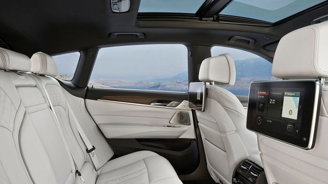 2019 BMW 6-Series Gran Turismo 640i M Sport  第8張相片