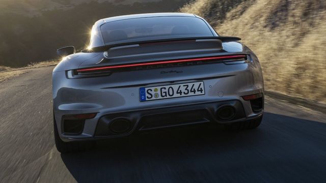 2025 Porsche 911 Turbo Coupe  50 Years  第4張相片