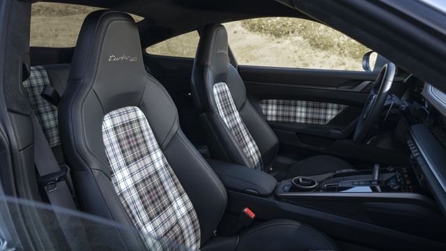 2025 Porsche 911 Turbo Coupe  50 Years  第10張相片