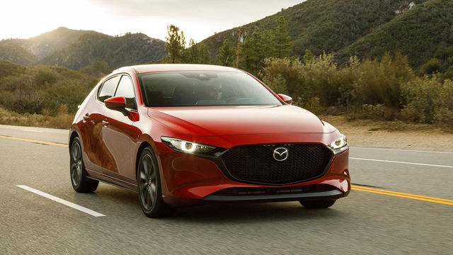 2025 Mazda 3 5D 20S Premium  第1張相片