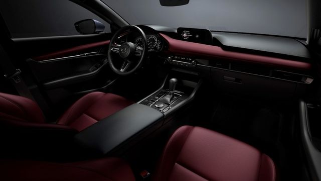 2025 Mazda 3 5D 20S Signature  第8張相片