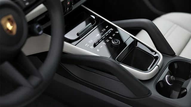 2025 Porsche Cayenne V6  第9張相片