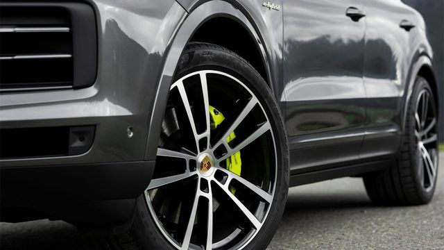 2025 Porsche Cayenne E-Hybrid  第3張相片
