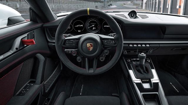 2025 Porsche 911 GT3 RS  第1張相片