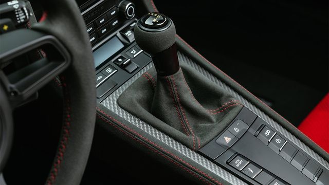 2025 Porsche Boxster Spyder RS  第7張相片