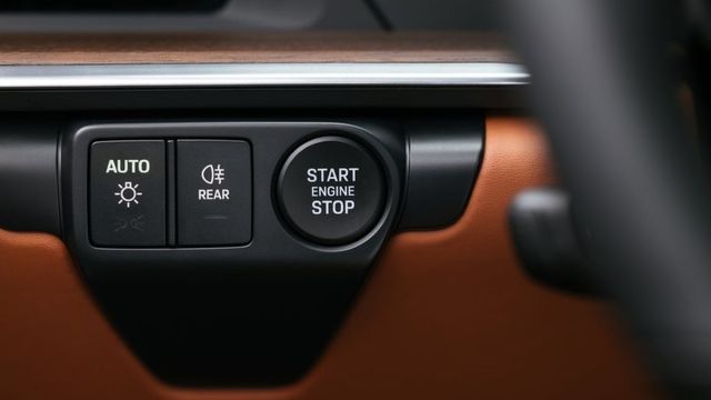 2025 Porsche 911 Carrera Coupe  第7張相片